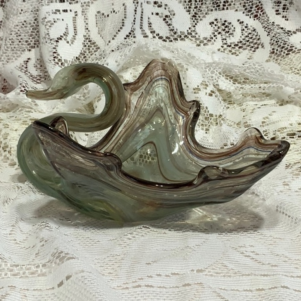 Glass Swan ~ Sooner Swag Art Glass